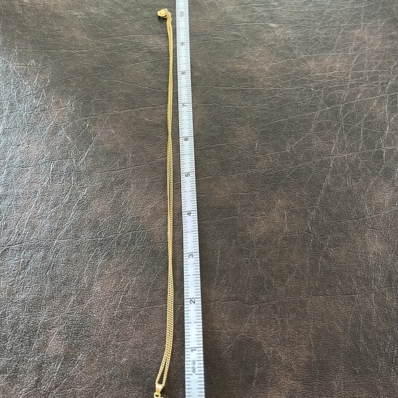 Green enamel cross necklace - Picture 2 of 5